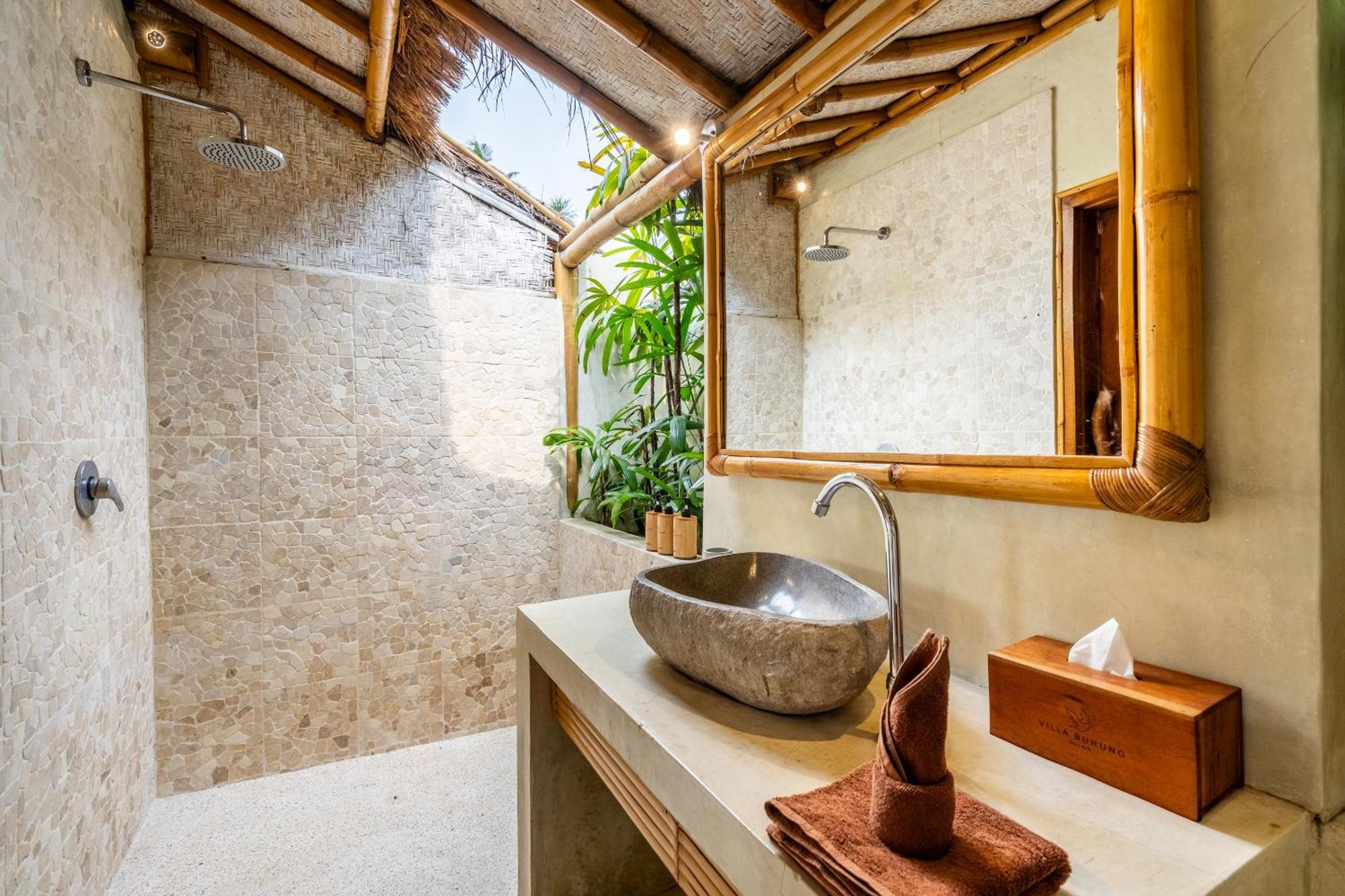 Villa Burung Gili Air Authentic 3-Bedroom Bamboo Villa With Private Pool المظهر الخارجي الصورة