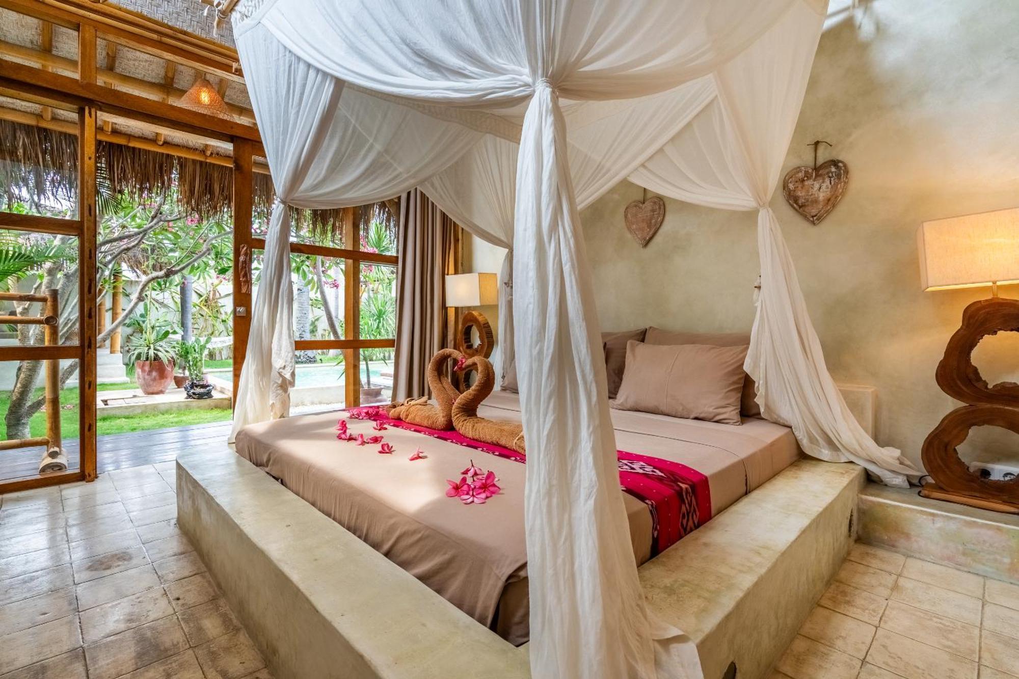 Villa Burung Gili Air Authentic 3-Bedroom Bamboo Villa With Private Pool المظهر الخارجي الصورة